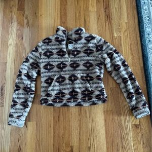 Aeropostale fuzzy quarterzip